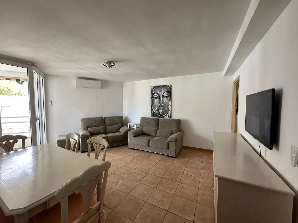 Spacious Apartment For A Big Company Salou